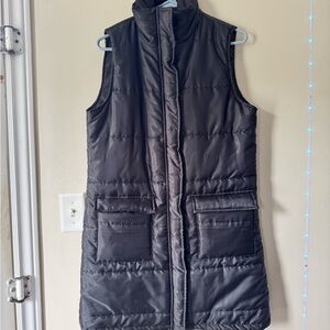 Women's Black Puffer Vest
